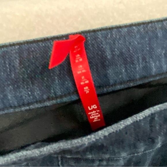 Spanx Dark Wash Skinny Ankle Jeans Large - Picture 3 of 10